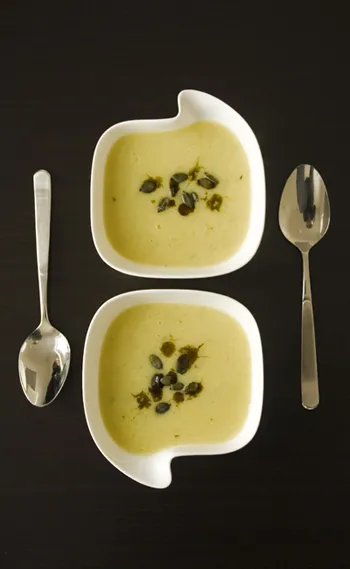 Kürbissuppe mit Topinambur