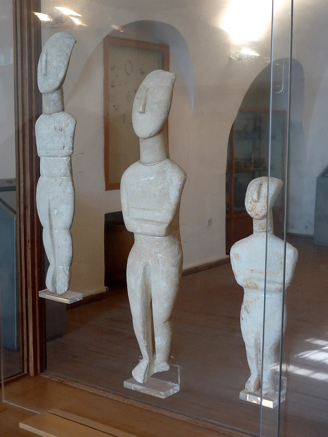 Kykladenidole, Museum Chora, Naxos