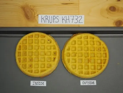 Leicht gebräuntes Gefriergut nach der Auftaufunktion des Krups Toasters