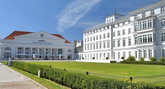 Leuchtturm an der mecklenburgischen Ostseeküste