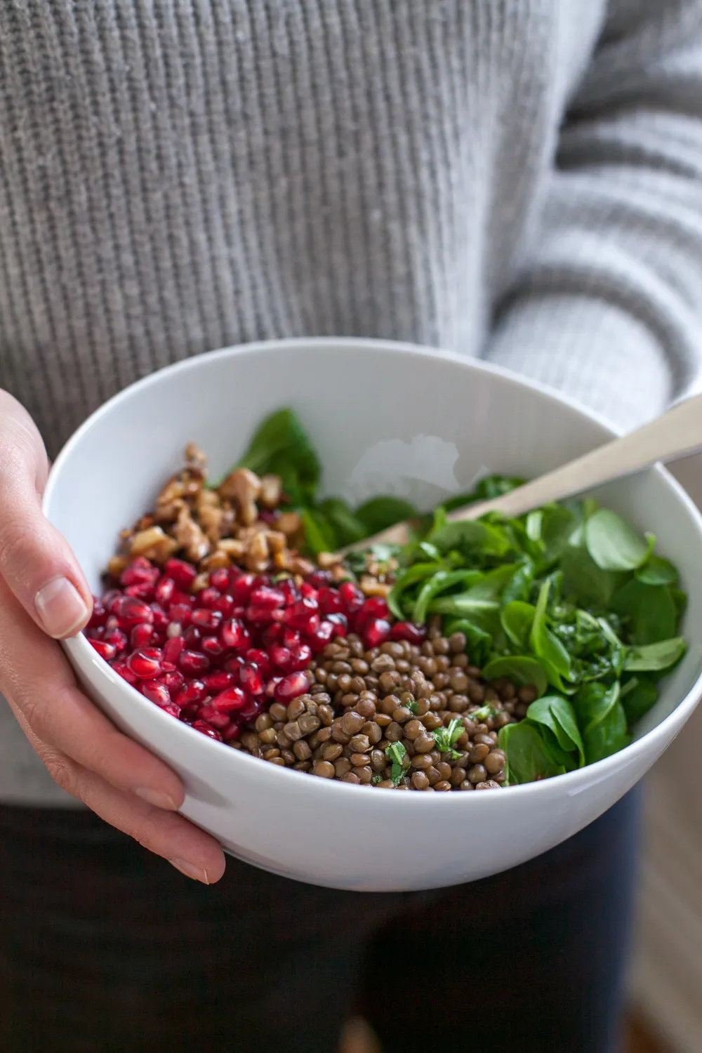 Linsenbowl mit Feldsalat als gesunde und sättigende Beilage