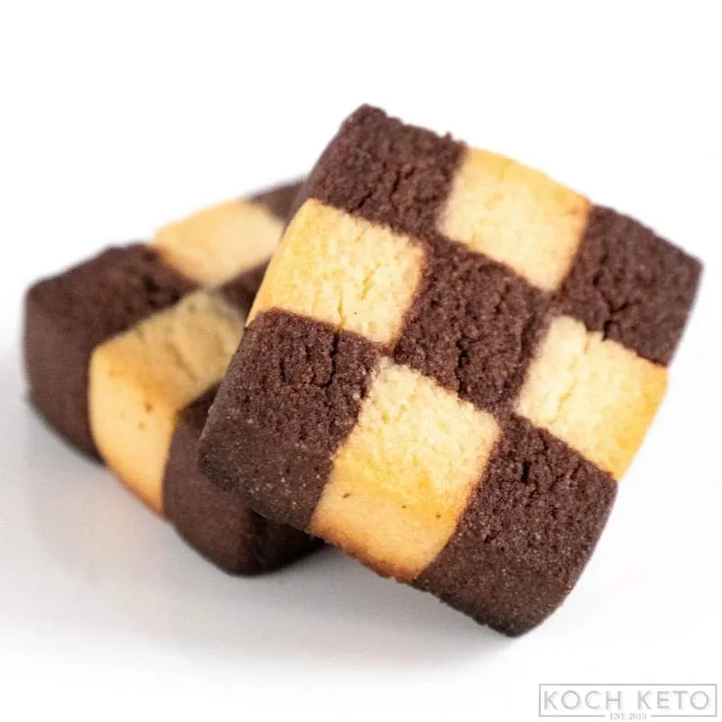 Low Carb Keto Schwarz-Weiß Gebäck ohne Zucker &amp; ohne Mehl Mobile Featured Image