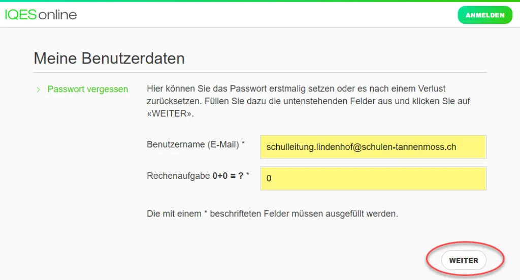 Maske zur Anforderung eines neuen Passworts in IQES, wo der Benutzername und das Ergebnis einer Rechenaufgabe eingegeben werden müssen.