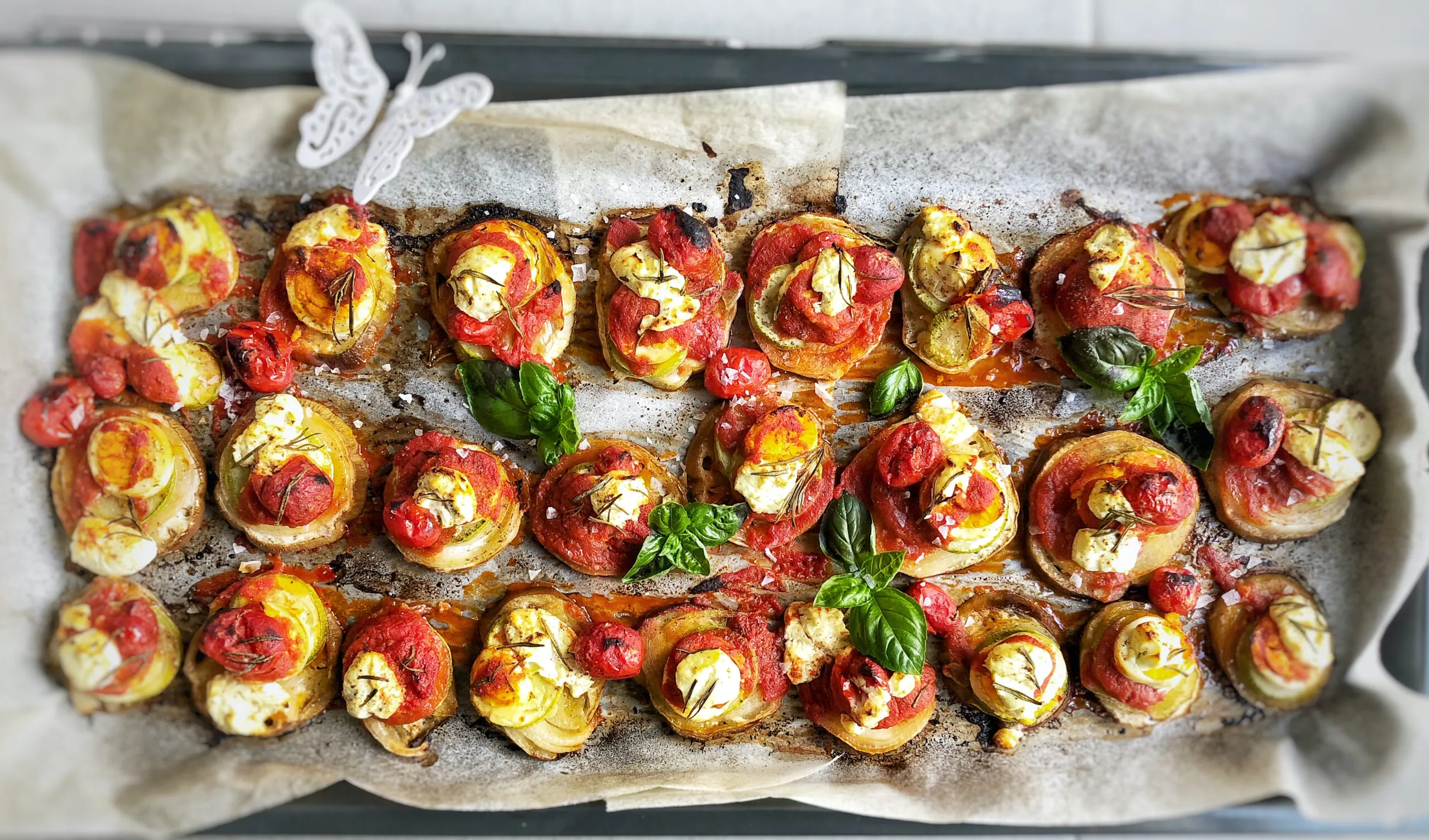 Melanzani-Zucchini-Eier-Türmchen, gedämpft für beste Konsistenz