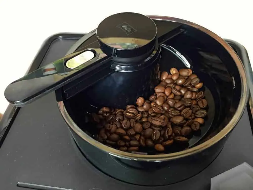 Melitta Caffeo Varianza CSP Kaffeevollautomat Bohnen