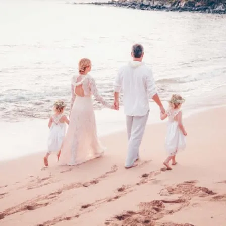 Menükarte mit der Aufschrift &quot;Familie&quot; für inspirierende Familienrezepte