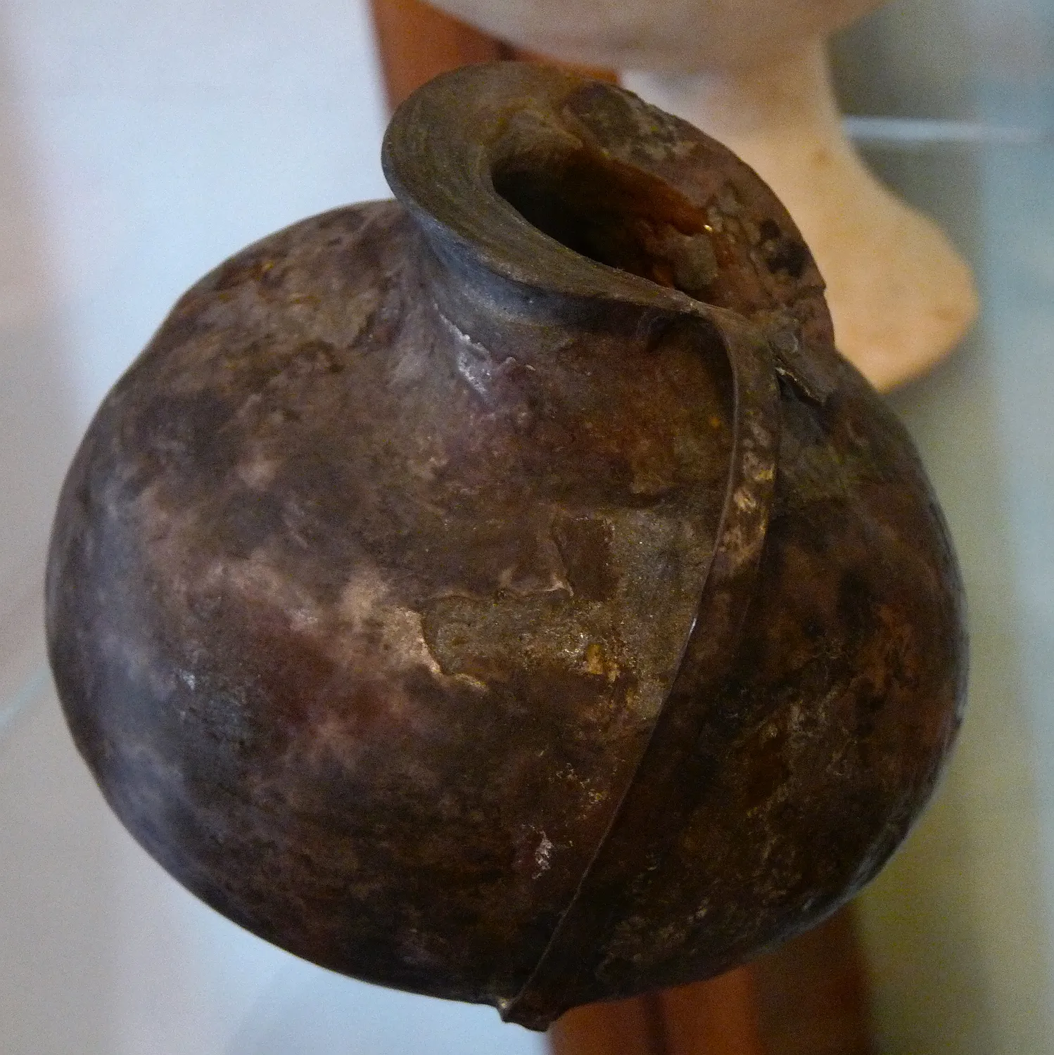 Metallgefäß, Museum Apiranthos, Naxos