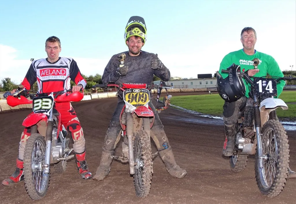 Minibikes Sommer Meisterschaft Podium – Ben Bell James Woodroffe Robert Husband