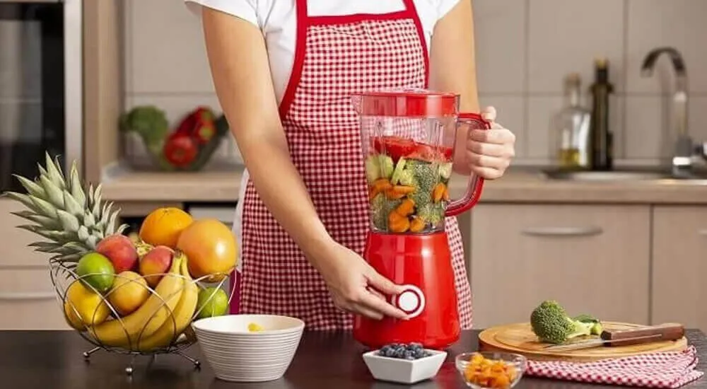 Moderne elektrische Küchengeräte, die den Kochalltag erleichtern