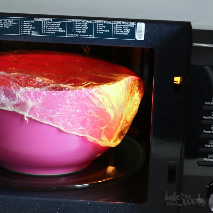 Mohn Pudding Zupfbrot mit Vanille