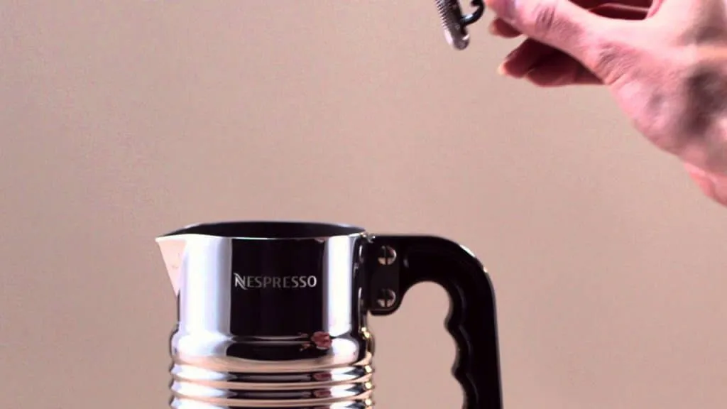 Nespresso Aeroccino 3 Milchaufschäumer
