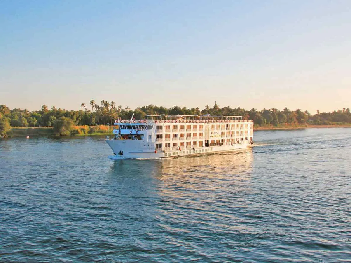 Nilkreuzfahrt mit historischen Sehenswürdigkeiten
