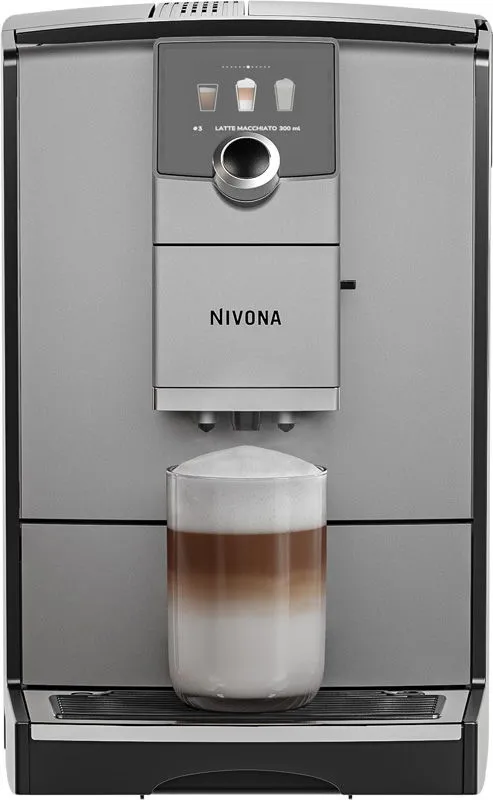 NIVONA NICR 795 Kaffeevollautomat Frontansicht für Espresso, Cappuccino, Latte Macchiato und Americano