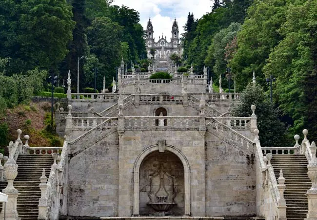 Nossa Senhora dos Remédios Lamego