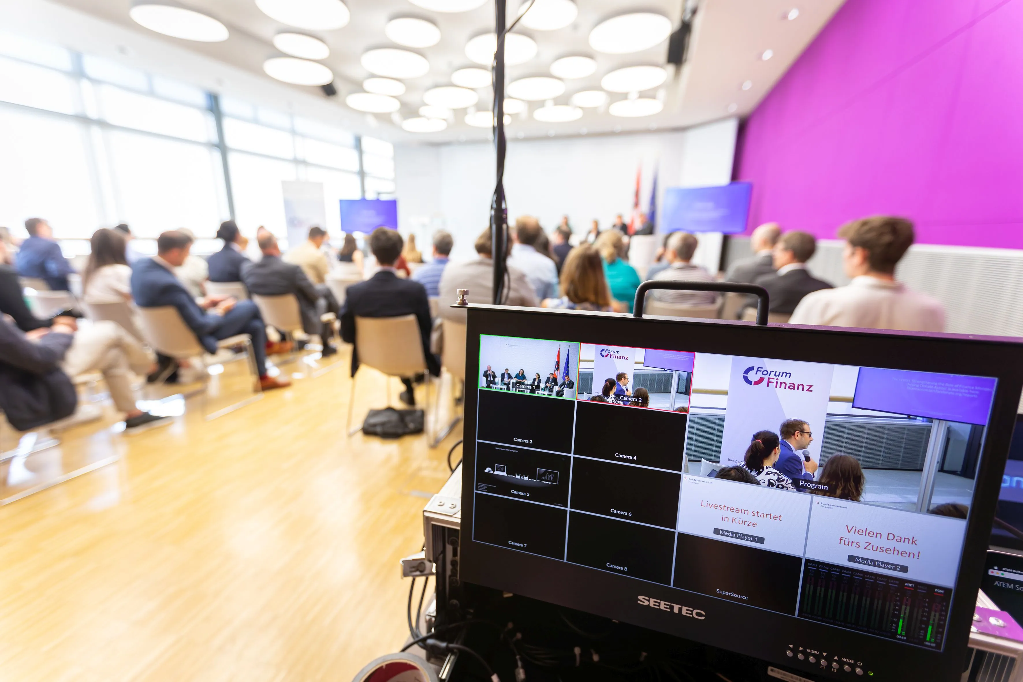 Österreichische Alpen mit Bergen