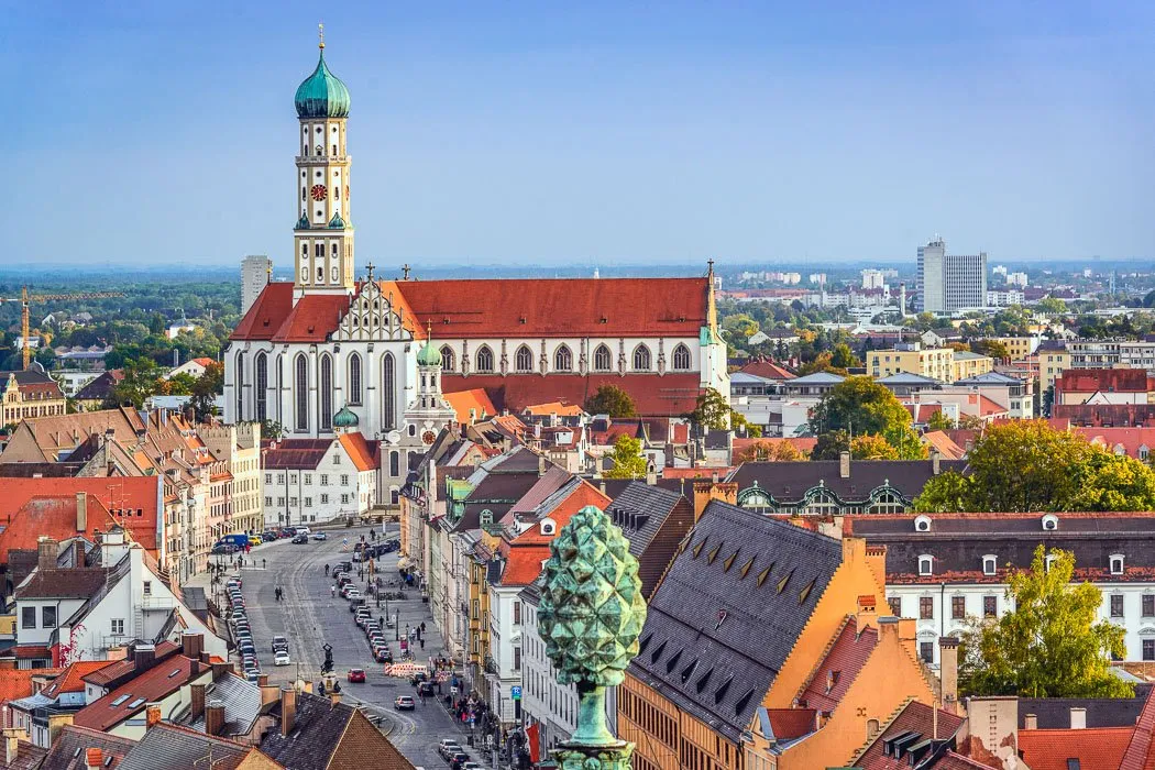 Panoramablick auf die historische Stadt Augsburg