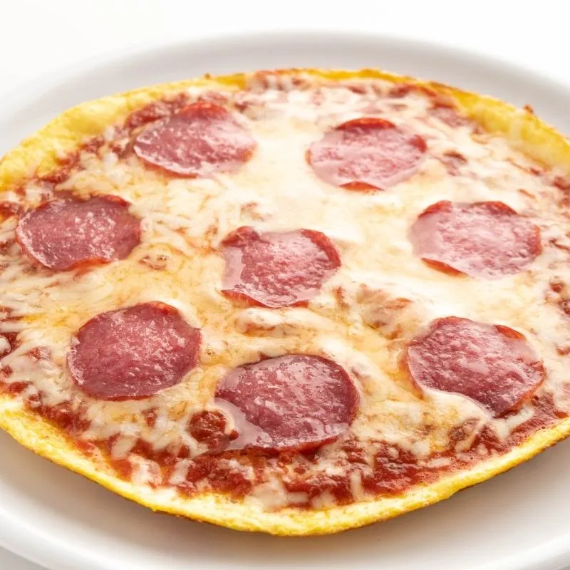 Perfektes Frühstück: Gesundes Low Carb Keto Pizza Omelette Mobile Featured Image