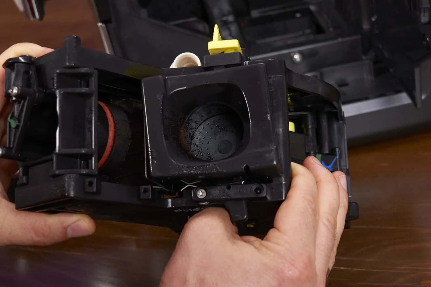 Philips 5500 LatteGo Brühgruppe - Einfache Entnahme und Reinigung