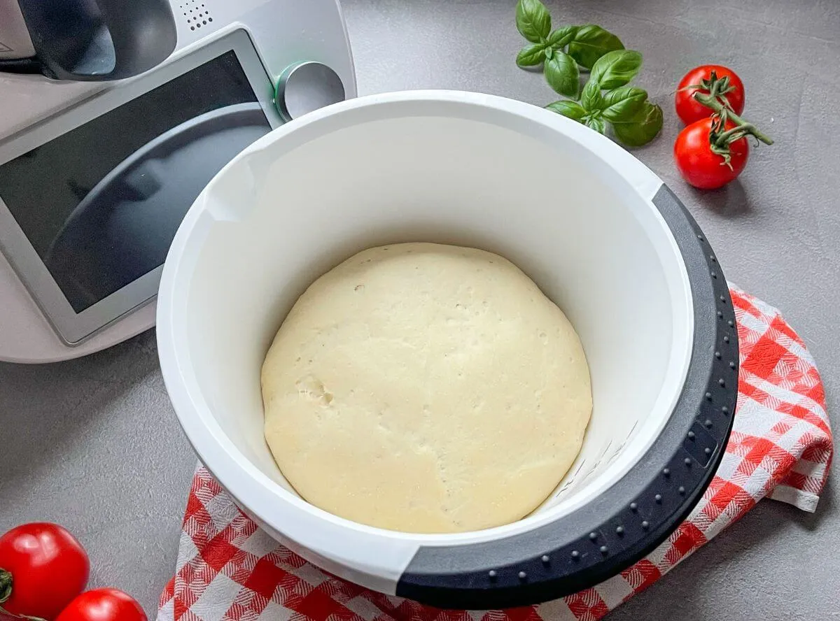Pizzateig, perfekt geknetet im Thermomix