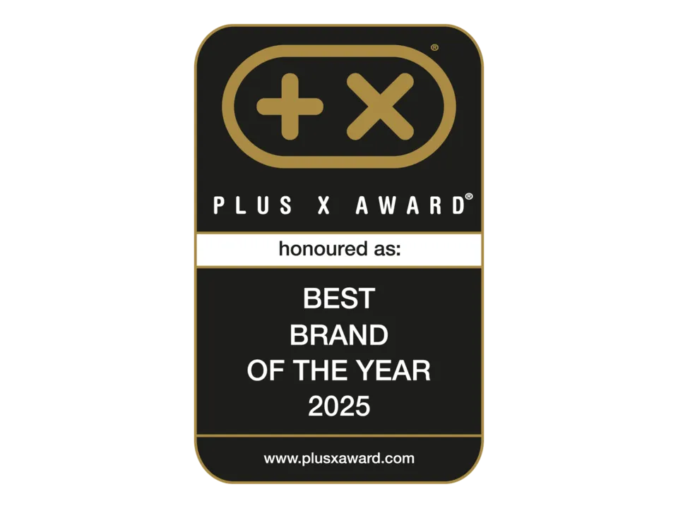 Plus X Award Logo mit der Auszeichnung &quot;Beste Marke des Jahres 2025&quot; für BORA