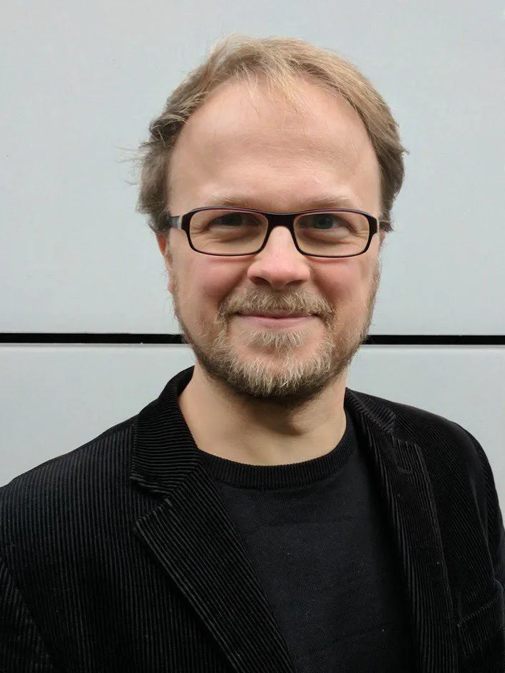 Porträt von Jöran Muuß-Merholz, Diplom-Pädagoge