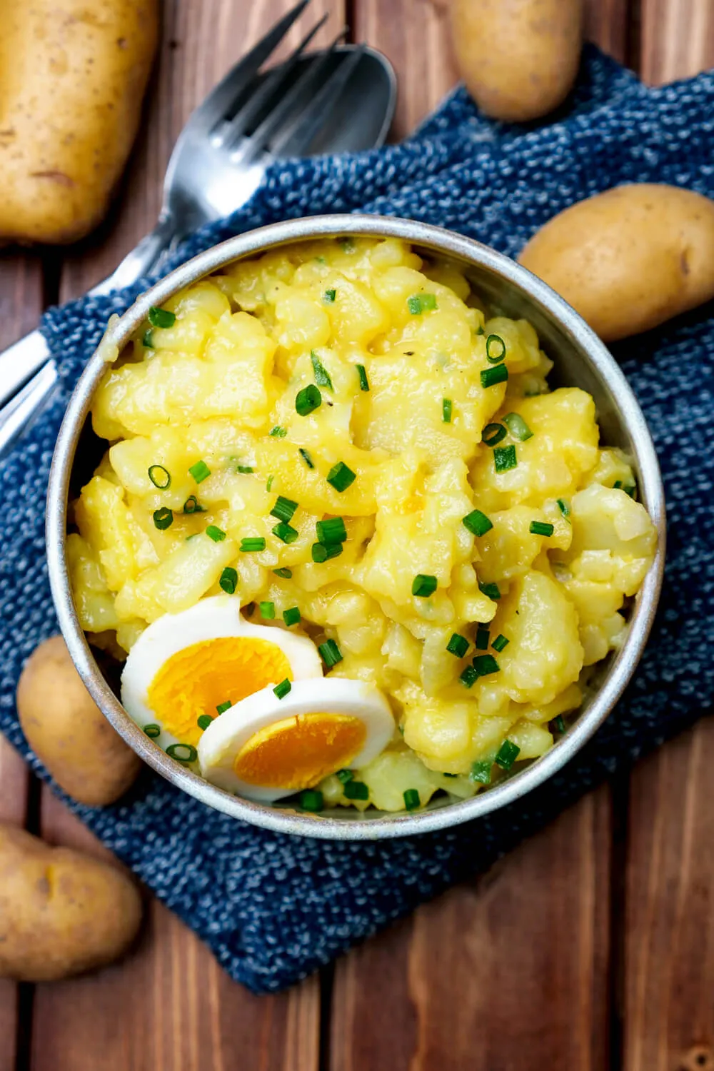 Rezept für einen einfachen Kartoffelsalat mit Brühe und Senf