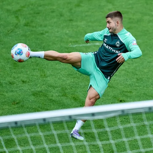 Romano Schmid im Werder-Trainingslager