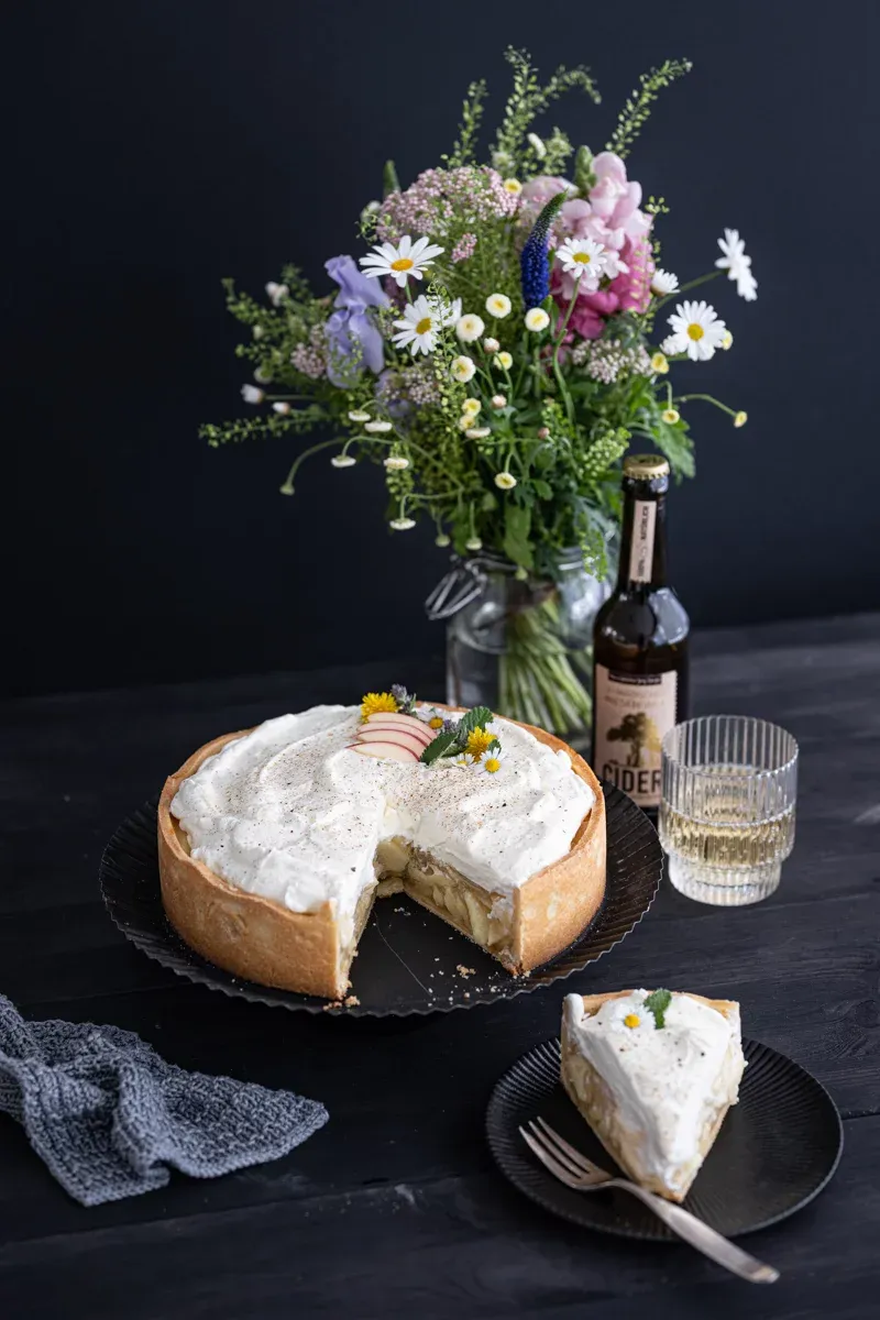 Saftiger Apfelkuchen mit Cider