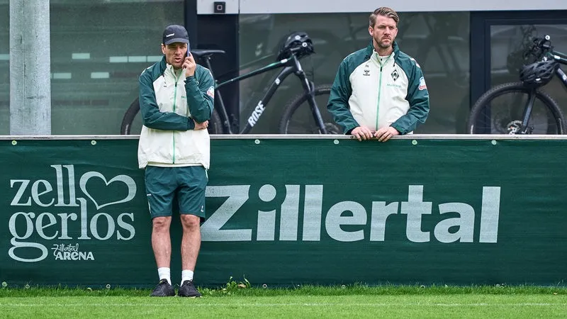 Samuel Mbangula im Werder-Trainingslager