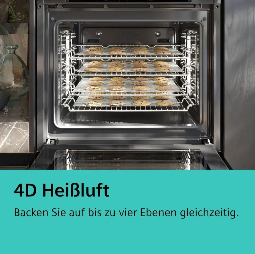 Sauberer Garraum nach der Anwendung von humidClean Plus im Siemens Backofen