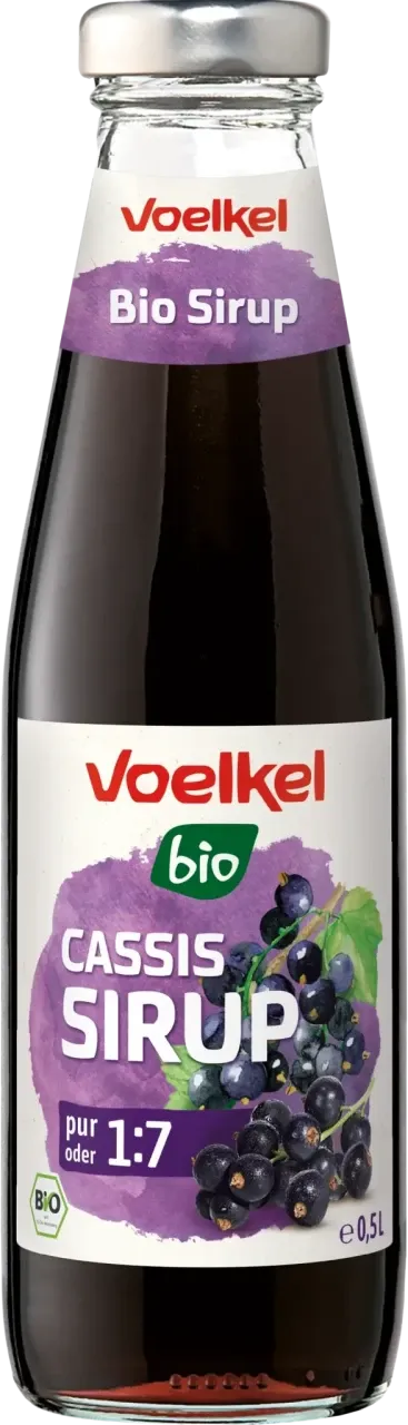 Schwarze Johannisbeeren in ihrer vollen Pracht