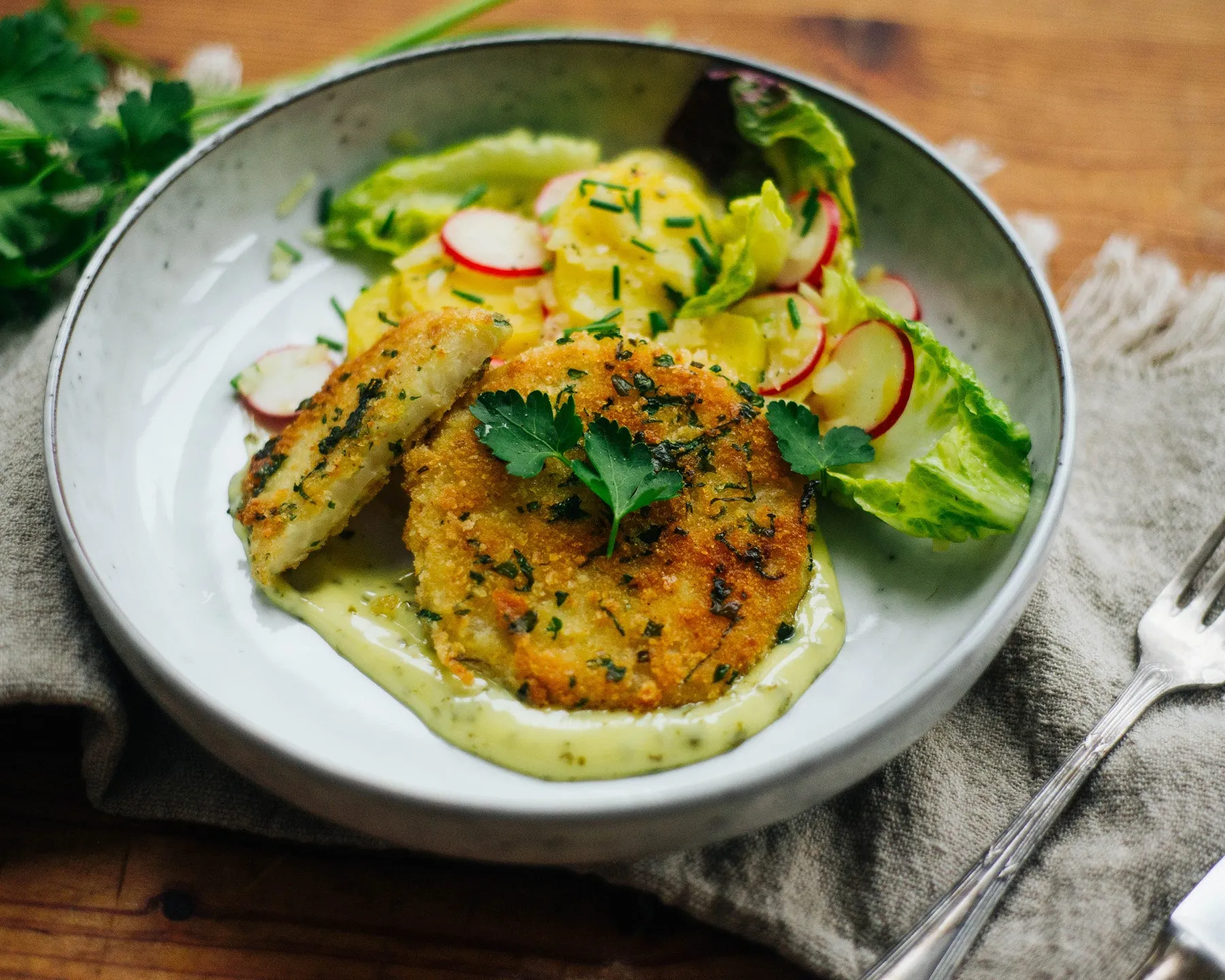 Sellerie Schnitzel mit veganer Remoulade