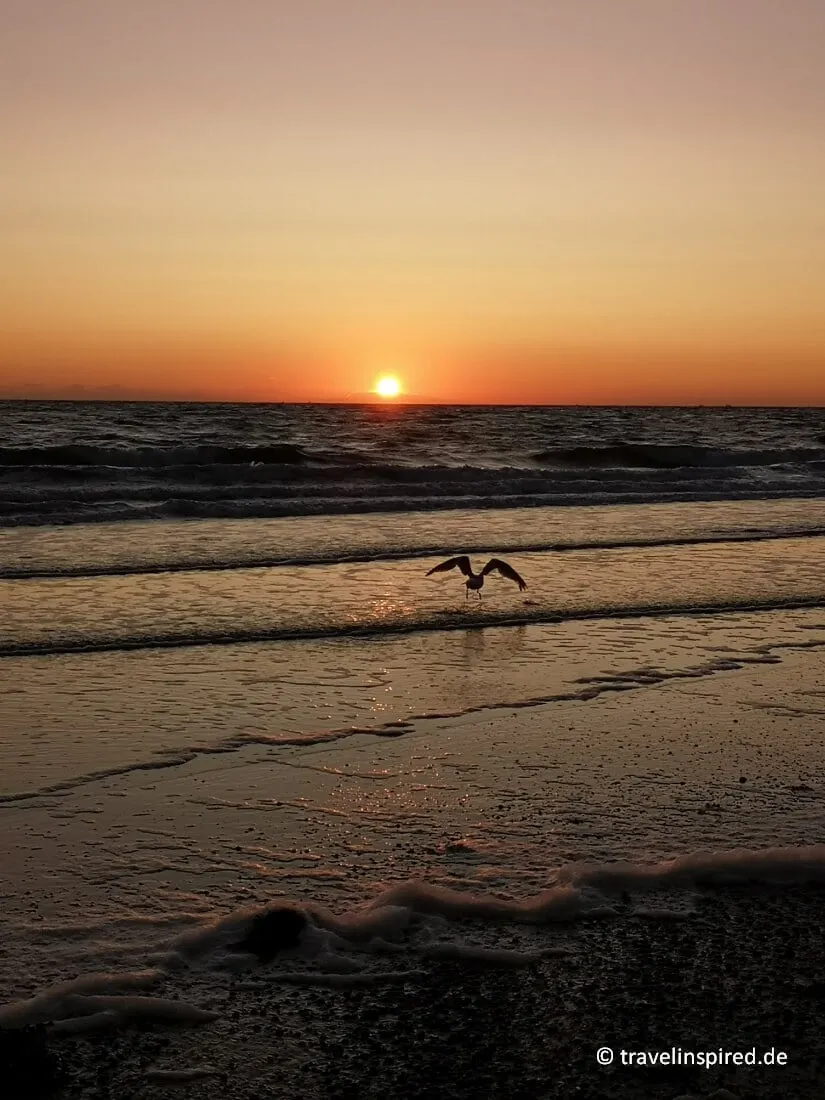 Sonnenuntergang über der Nordsee bei Norderney