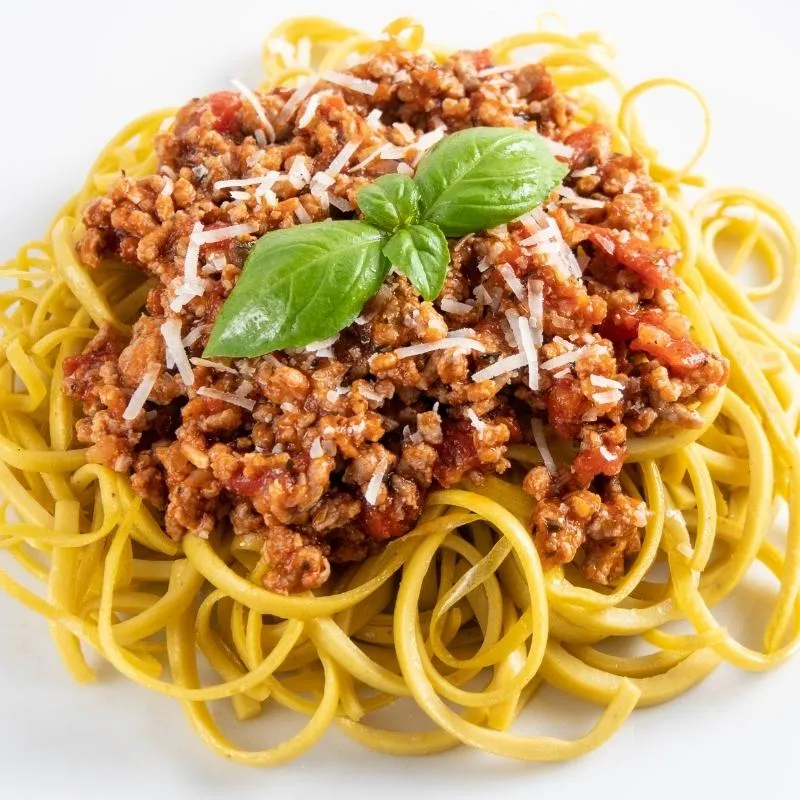 Spaghetti Bolognese, eine Low-Carb-Variante des beliebten Klassikers.