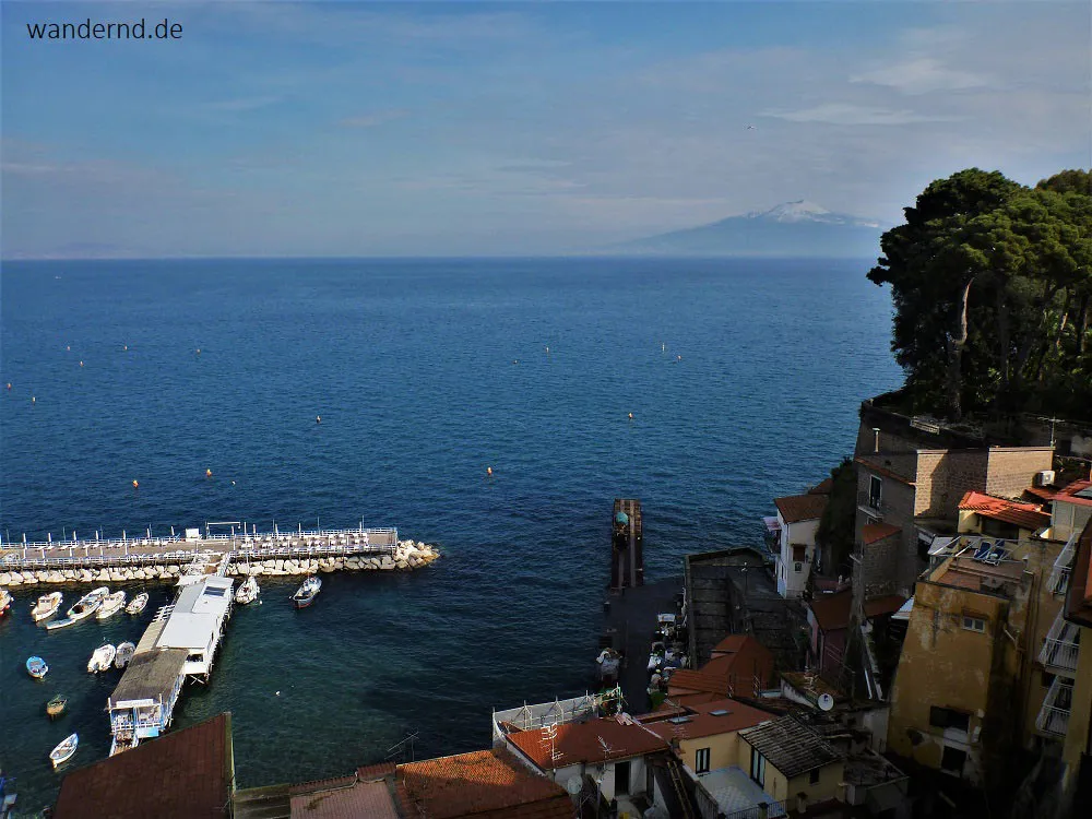 Spektakulärer Ausblick über Sorrent und den Golf von Neapel