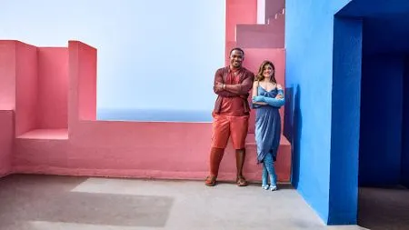 Spezielle Kompressionsstrümpfe zur Behandlung von Lymphödemen in den Trendfarben Russet Red und Light Blue.