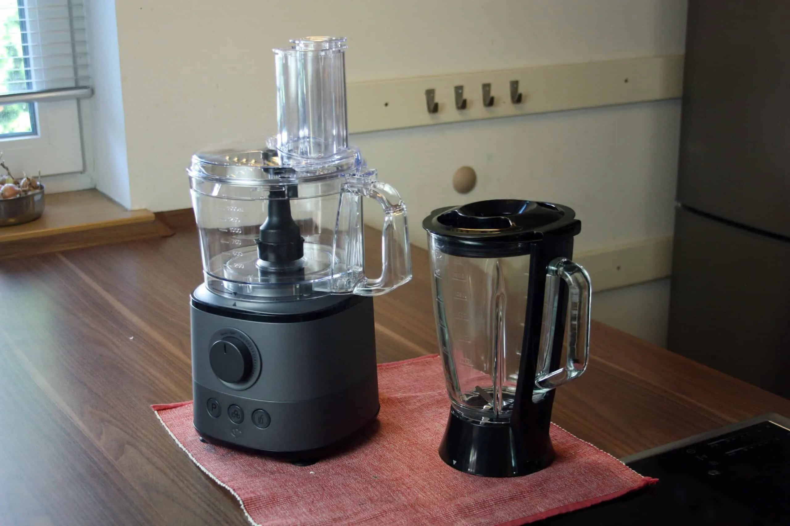 Springlane Kaia Küchenmaschine mit Zubehör