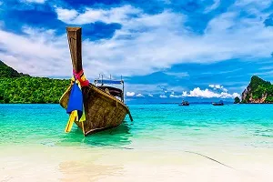 Thailand Strand mit Booten