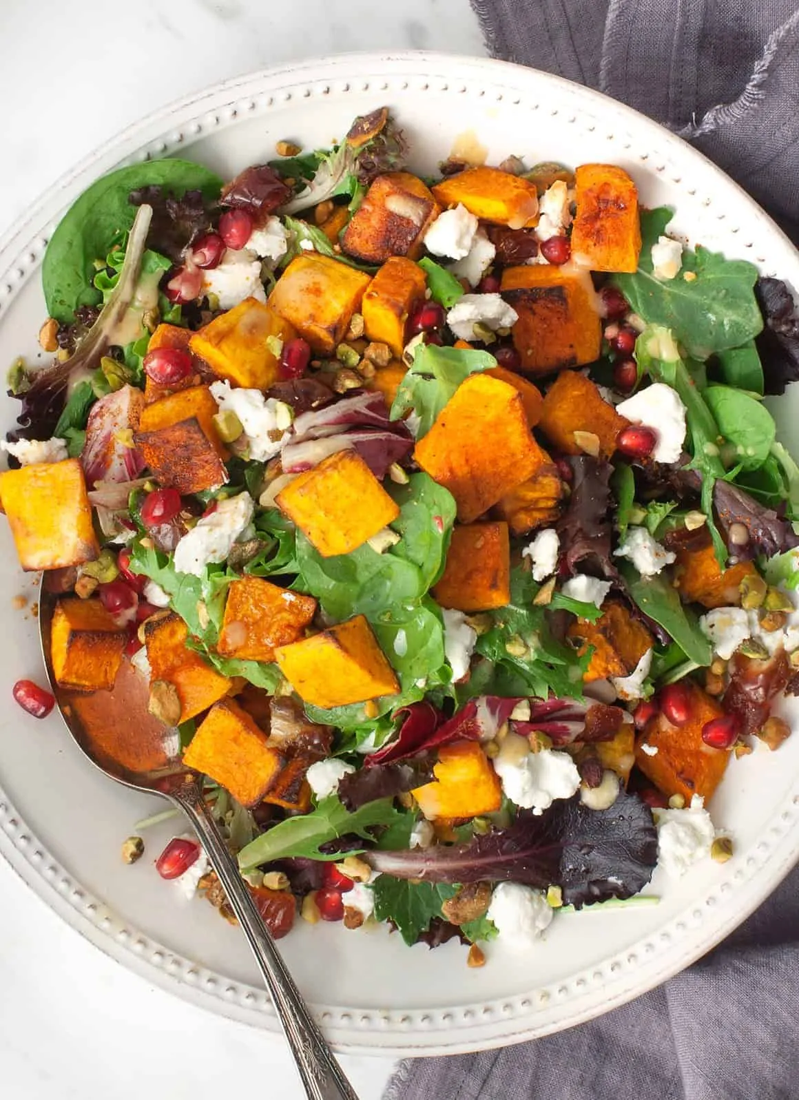 Thanksgiving vegetable side dishes - Roasted butternut squash salad
