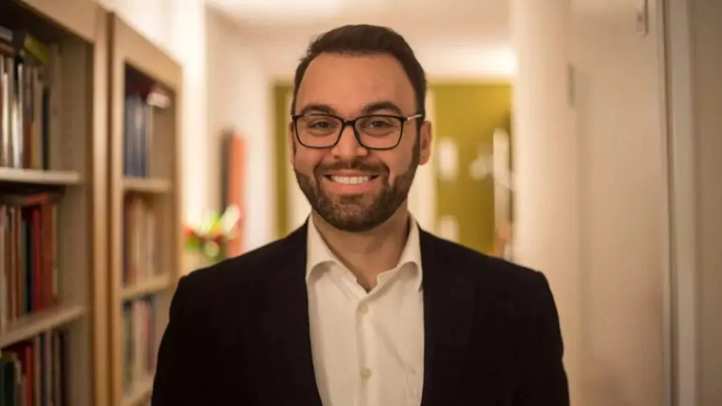 Ümit Öztürk, digitaler Steuerberater für Freiberufler und Künstler, nutzt Haufe Steuersoftware