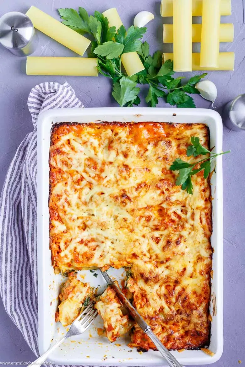 Ungekochte Cannelloni-Röhrchen: Die Basis für köstliche Ofenpasta.
