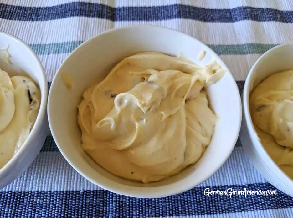 Verschiedene süße Gebäcke und Kekse, die als Ersatz für einen traditionellen Nachtisch dienen könnten