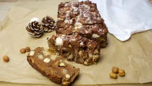 Weihnachtliches Apfelbrot