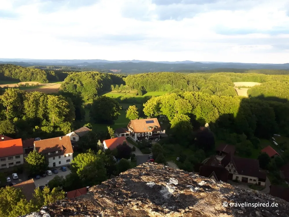 Weite Aussicht auf die Landschaft des Nürnberger Landes von Burg Hohenstein