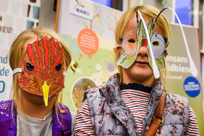 Willst du eine Feldlerche sein? Oder lieber doch ein Kohlweißling? - Foto: Marcus Schwetasch