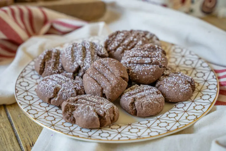 Zarte Schoko Pudding Plätzchen, eine einfache und köstliche Idee für die Weihnachtsbäckerei.