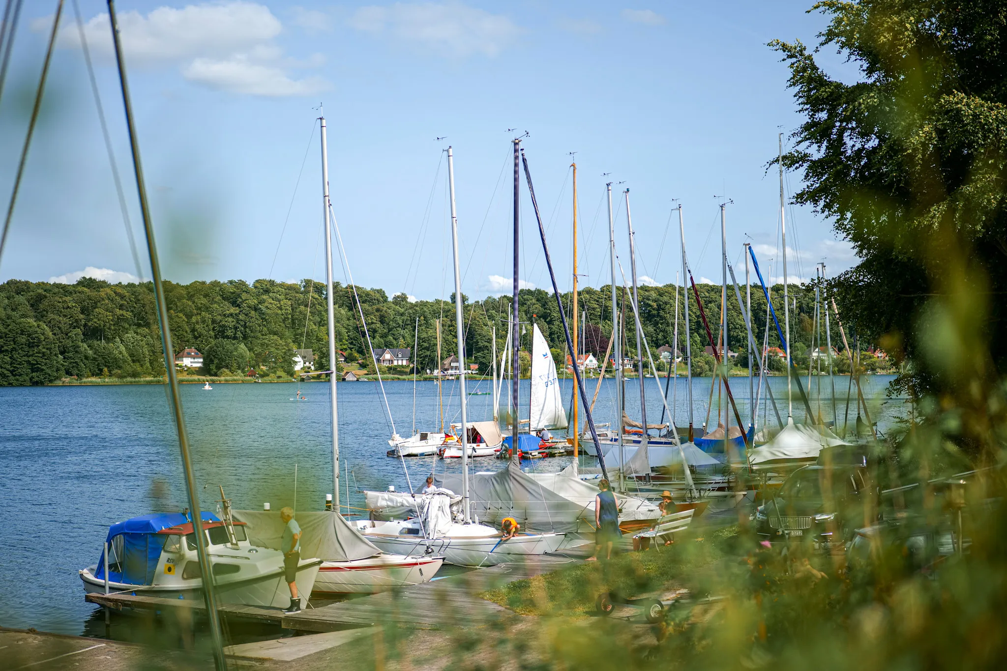 Zeltwiese und idyllischer Campingplatz im Wakenitz-Camp