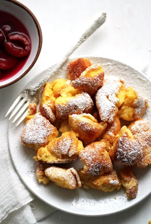 Zerrupfter Pfannkuchen Kaiserschmarrn Rezept Österreich