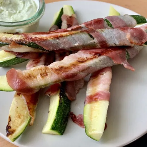 Zucchini-Bacon-Sticks aus dem OptiGrill