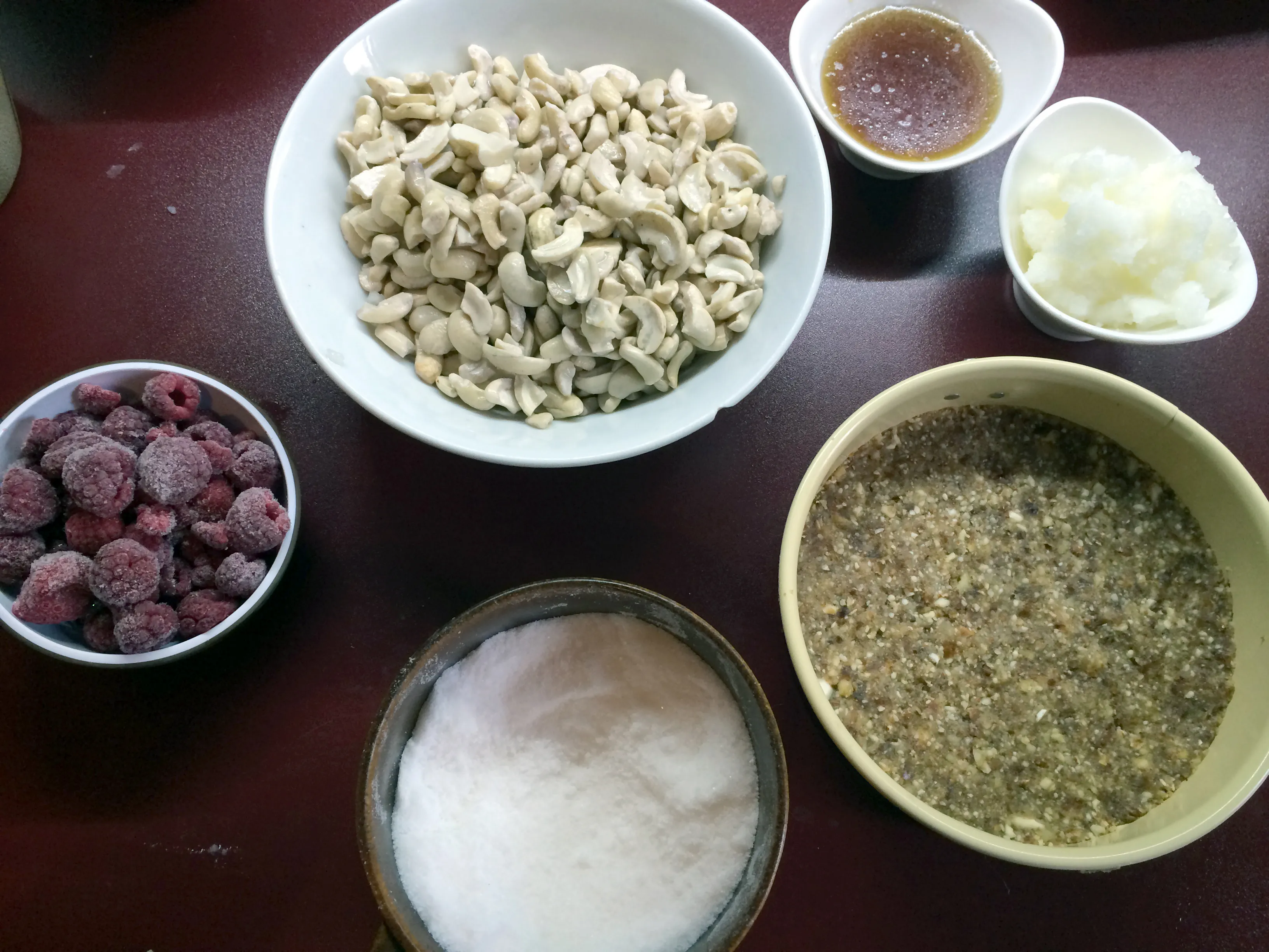 Zutaten für die Cashew Creme im Mixer